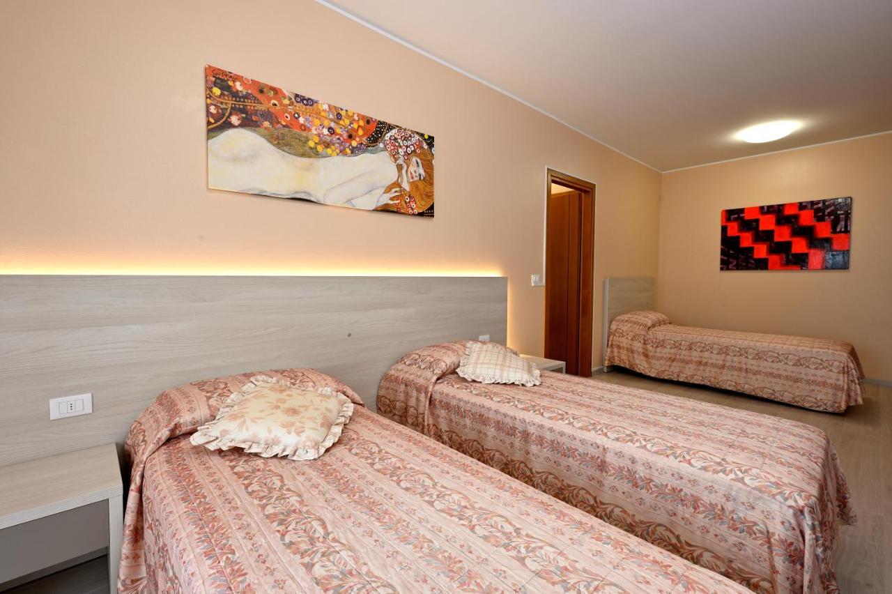 Hotel Italia Monfalcone Esterno foto