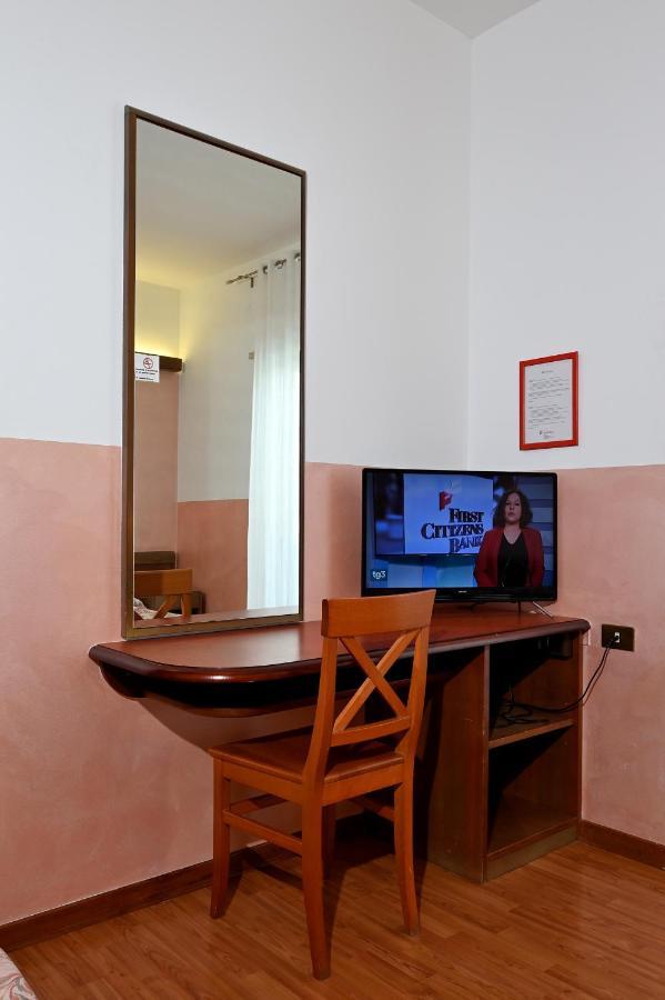 Hotel Italia Monfalcone Esterno foto