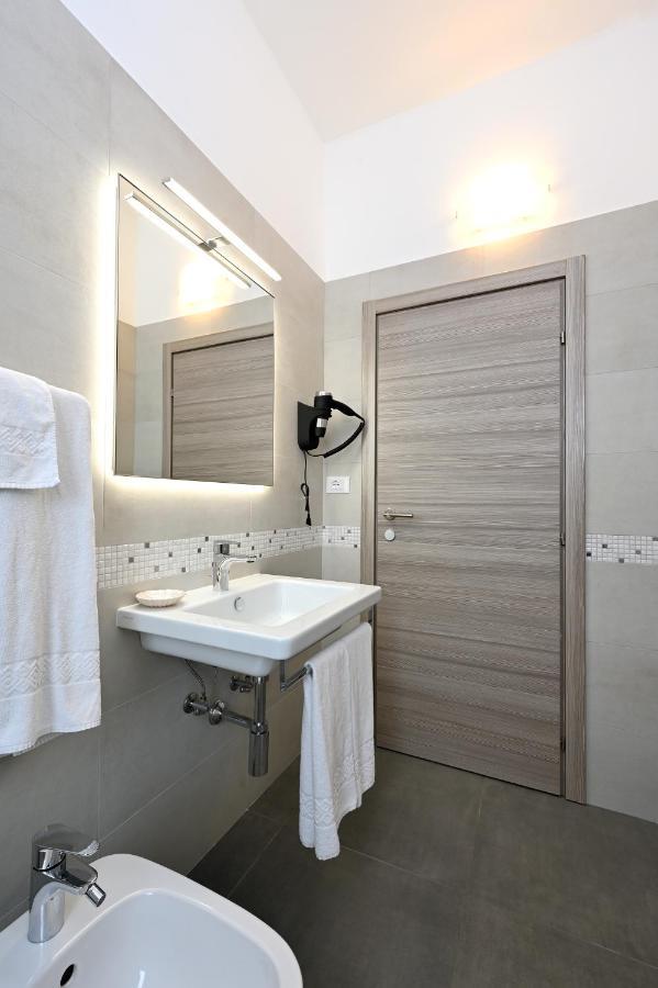Hotel Italia Monfalcone Esterno foto